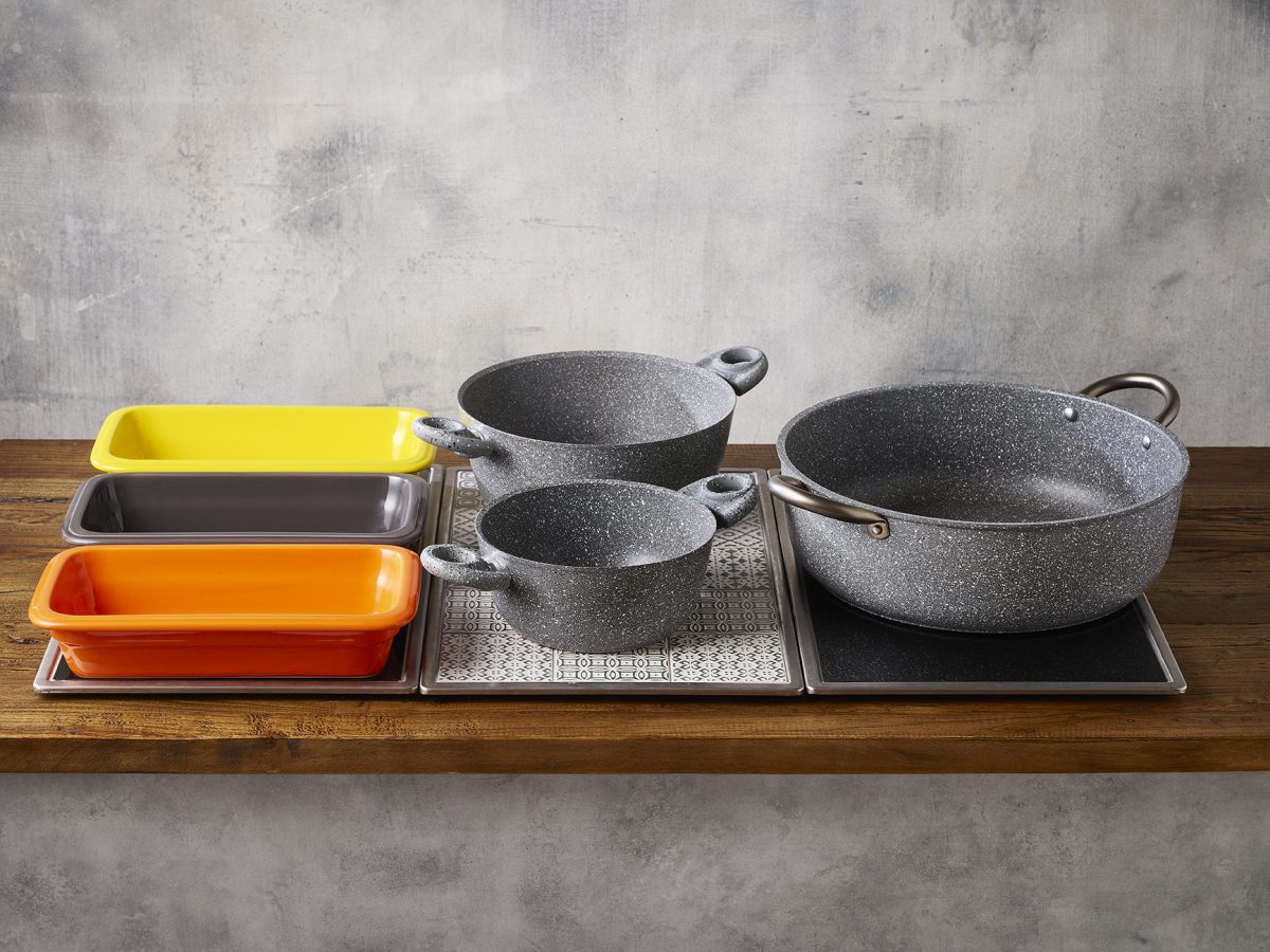 Hot BuffetEmpty Dishes Primeware Ceramics